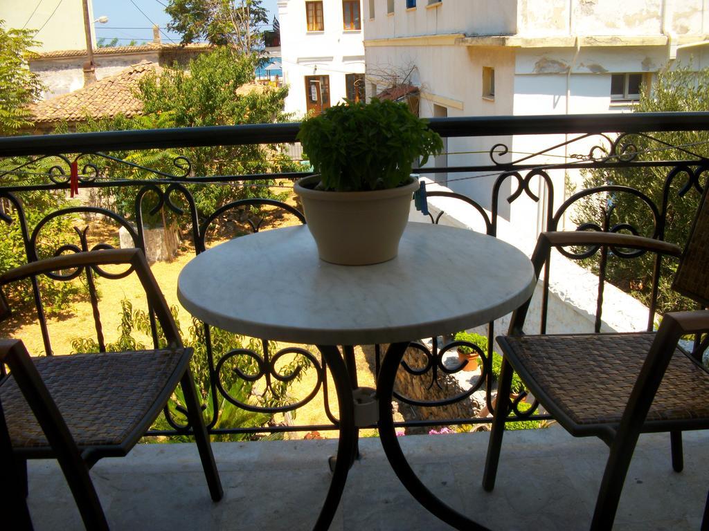 Jasmine'S Guest House Karlovassi Cameră foto